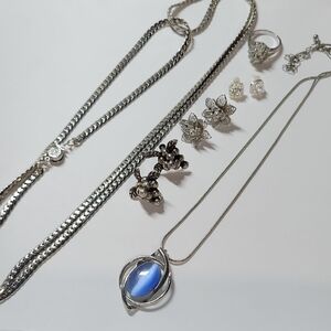 Silver Tone Blue Cabochon Pendant Necklace - Women Jewelry